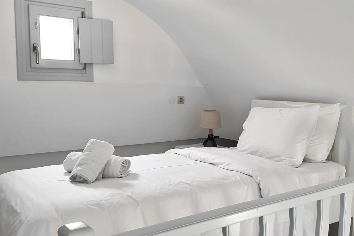 Phaos Santorini Suites Imerovigli  Exterior foto