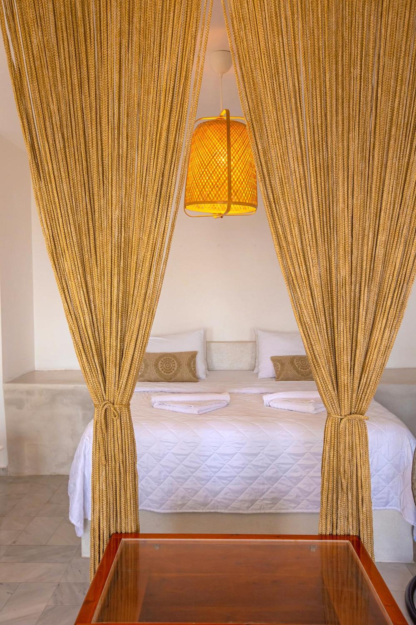 Phaos Santorini Suites Imerovigli  Exterior foto